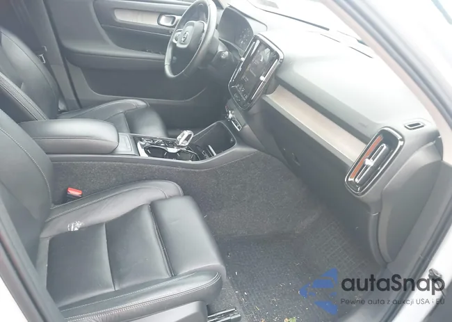 YV4162UL6M2476490: 42645379