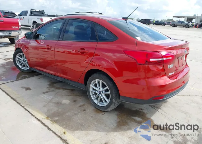 1FADP3F22JL321888: 42645501