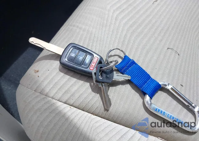 1HGCR2F38FA221804: 42645539