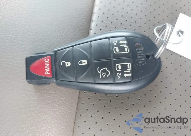 2C4RVABG5CR355524: 42645587