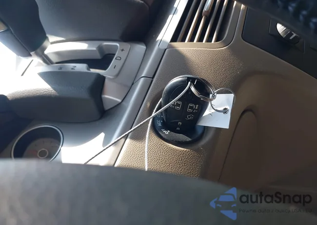 2C4RVABG5CR355524: 42645587