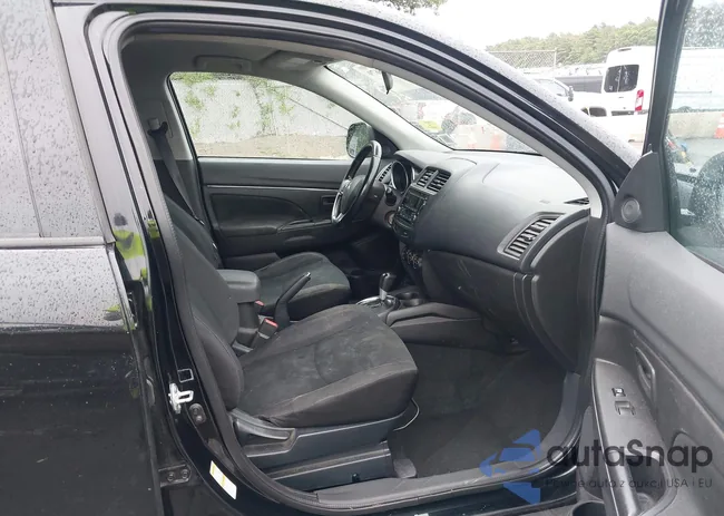 4A4AR3AU1FE061603: 42645679