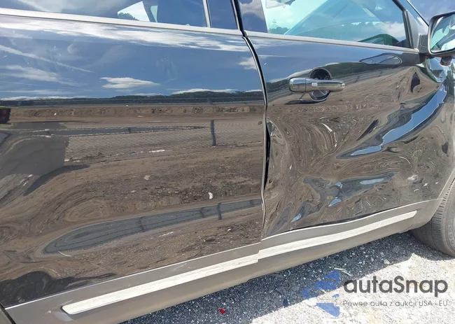 1FM5K7D85JGA76004: 42645778