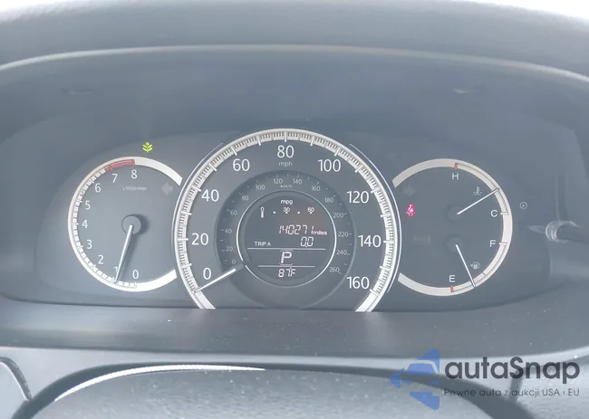 1HGCR2F82FA141376: 42645148