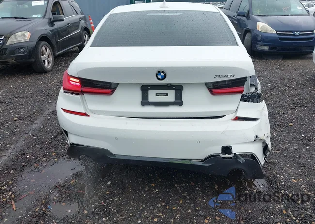 3MW5R1J04M8B77076: 42645247