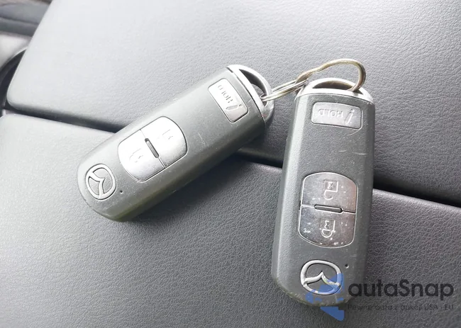 JM3TCBBY2G0107202: 42646548