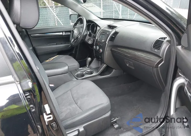 5XYKTCA65CG294921: 42646588