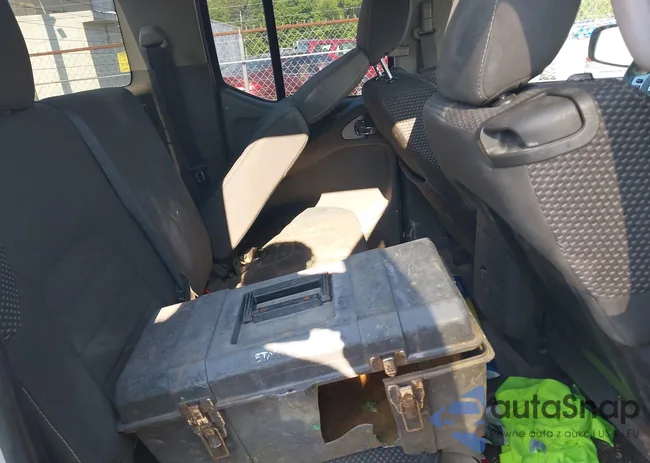 1N6AD0ER4DN745159: 42646603