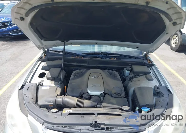 KMHGC4DF0CU206780: 42646622