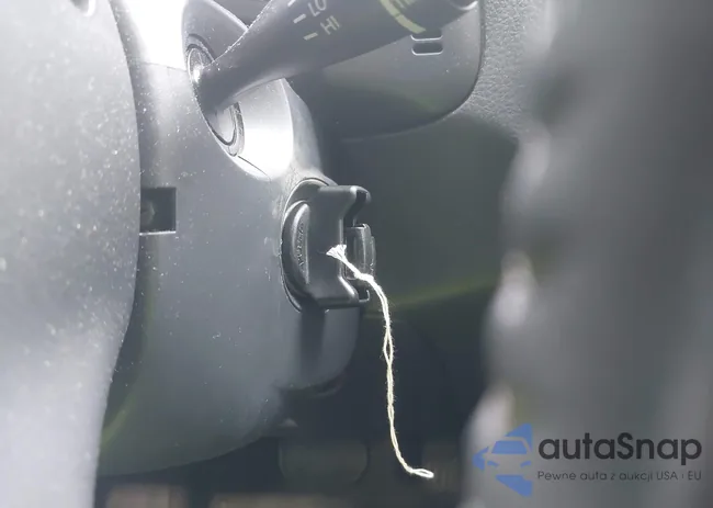 JS2YB417896200835: 42646630