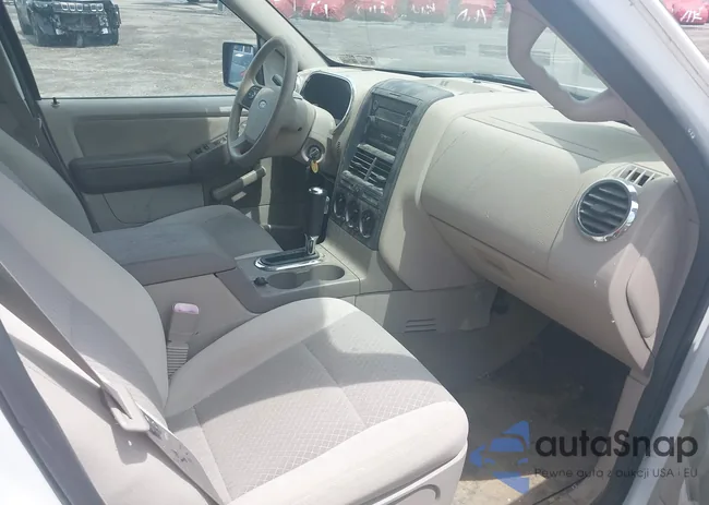 1FMEU62E86UB02844: 42646647