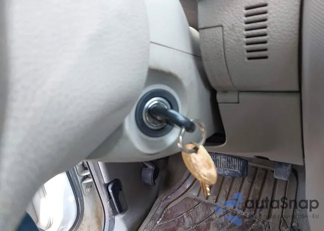 1FMEU63E57UA47477: 42646649