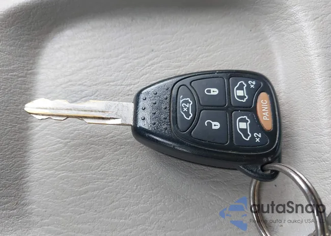 2D4GP44L77R282923: 42646673