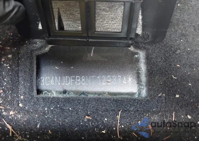 3C4NJDFB8NT129374: 42646679