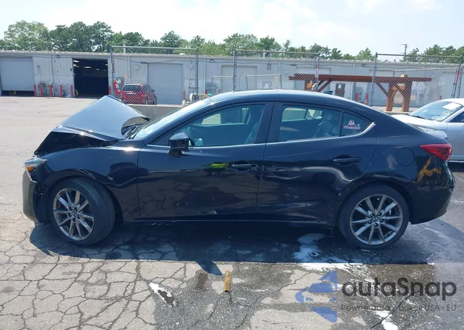 3MZBN1W37JM178078: 42646796