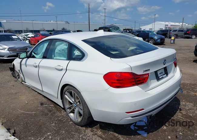 WBA4C9C52GG138514: 42646813