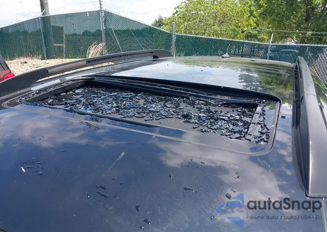 KM8NUDCC1AU108284: 42646817