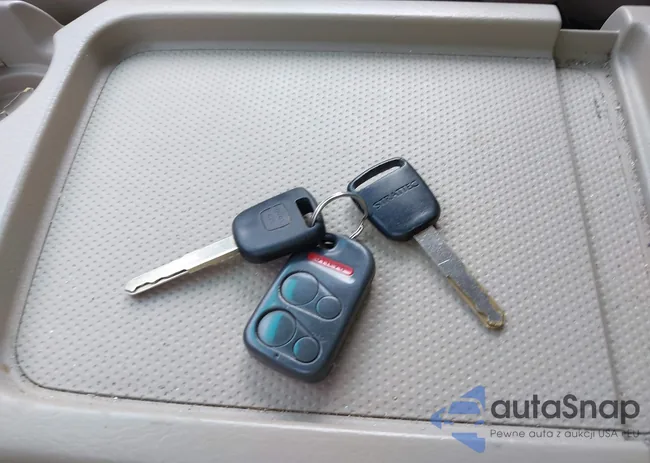 5FNRL18914B070864: 42646838