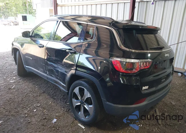 3C4NJCBB4JT125252: 42646854