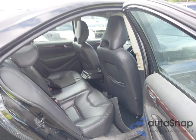 YV1RS592362544874: 42646919