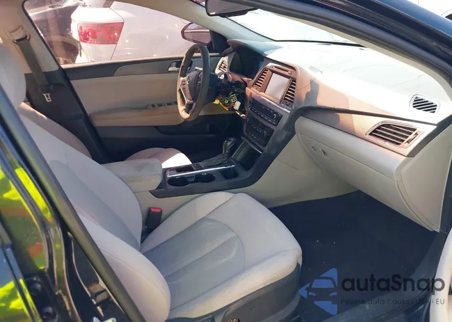 5NPE24AF7GH374855: 42646942