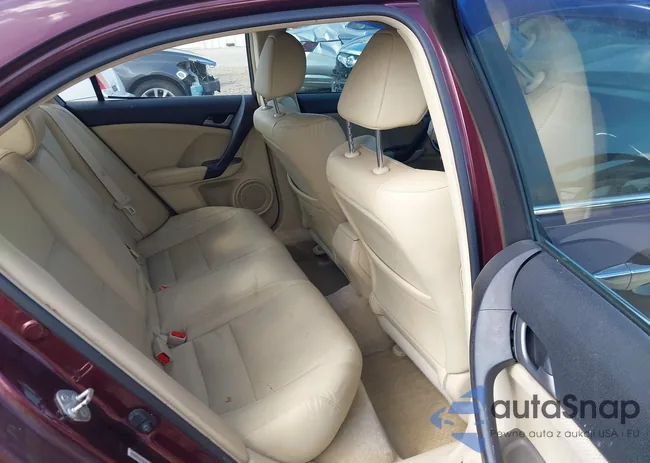 JH4CU2F67AC000147: 42645969