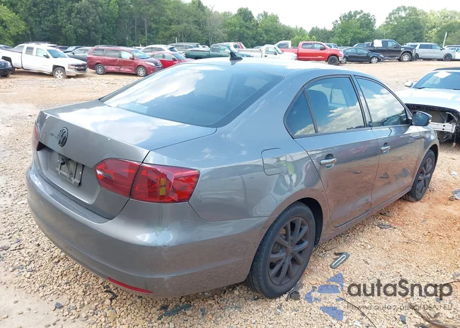 3VWDX7AJ6CM377136: 42645975