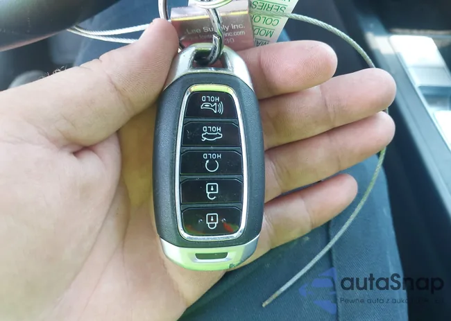 KMHLP4AG1NU255411: 42646076