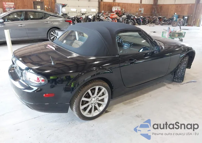 JM1NC25F760110526: 42646095