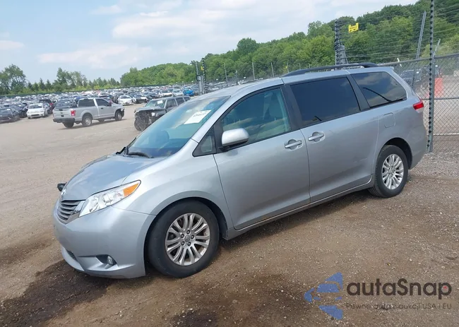 5TDYK3DC4CS181110: 42646137