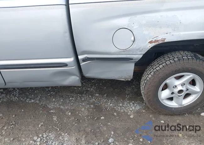 3B7HC12Y7XG164404: 42646166