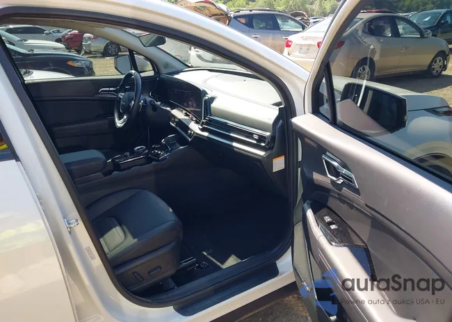 KNDPXCDG7R7122698: 42646177