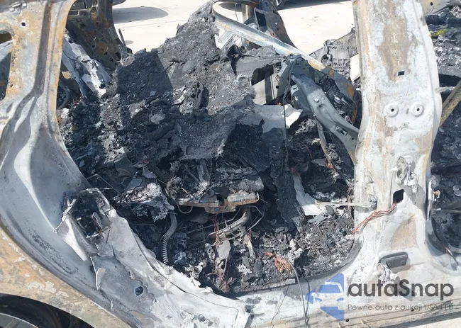 W1KEG2BBXPF019602: 42647348