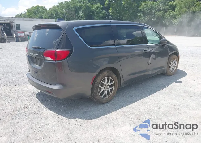 2C4RC1DG4HR770716: 42647418