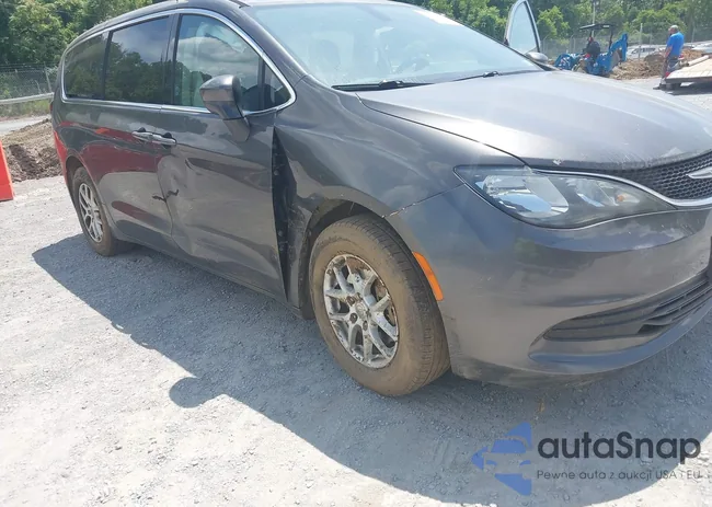 2C4RC1DG4HR770716: 42647418