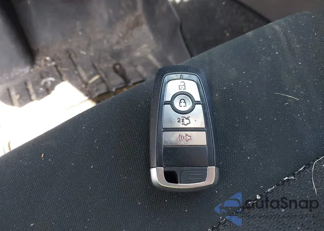 3FA6P0HD6LR198106: 42647519