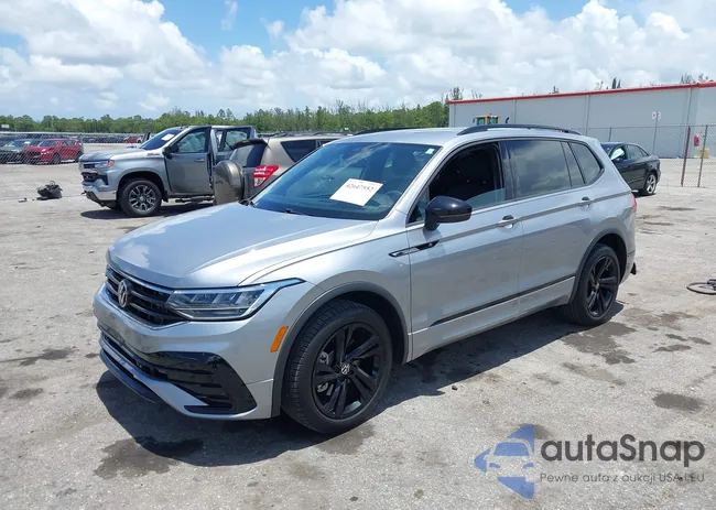 3VVCB7AX9PM105429: 42647552