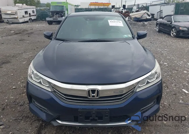 1HGCR2F62GA040788: 42647578