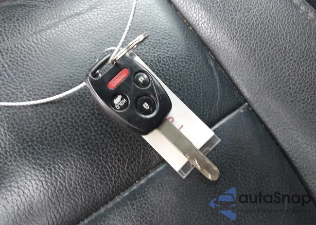 5FNYF3H96DB027670: 42647617