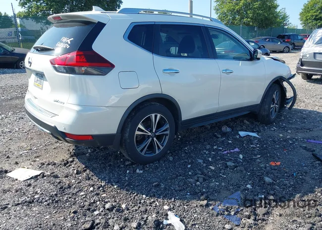 JN8AT2MV7LW135818: 42647634