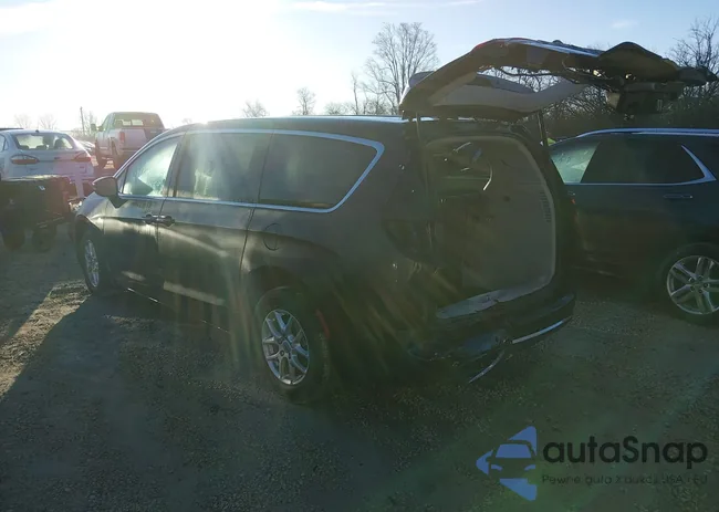 2C4RC1BG1PR606504: 42647652