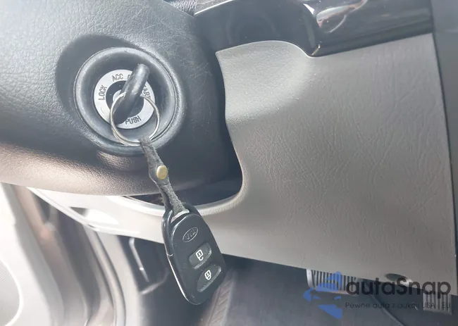 5XYKT3A62DG322174: 42647736