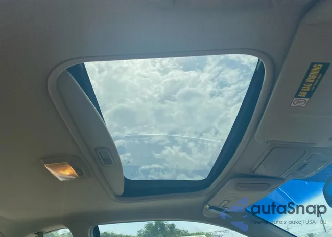 19UYA42771A033883: 42647771