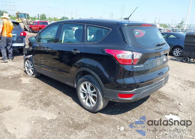 1FMCU0F77JUC77935: 42647858