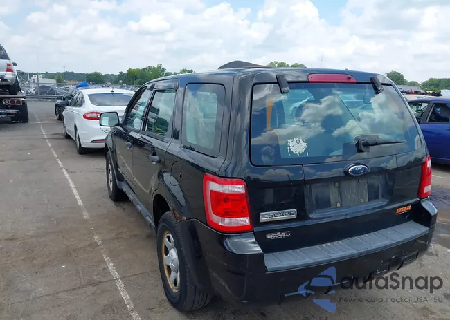 1FMCU02Z78KC69282: 42647887