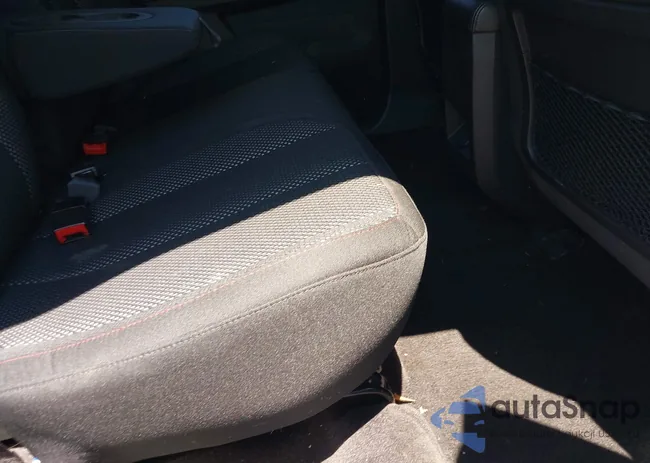 2GNALBEK6G1157569: 42647920