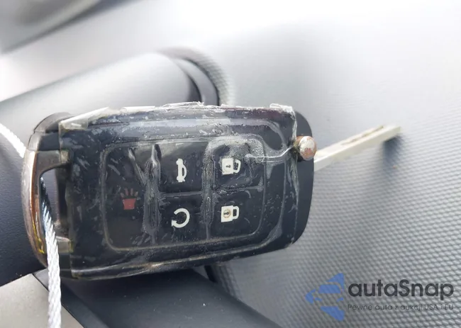 1G1JC5SHXE4167261: 42647942