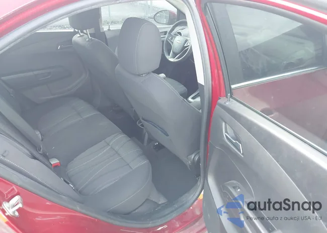 1G1JC5SHXE4167261: 42647942