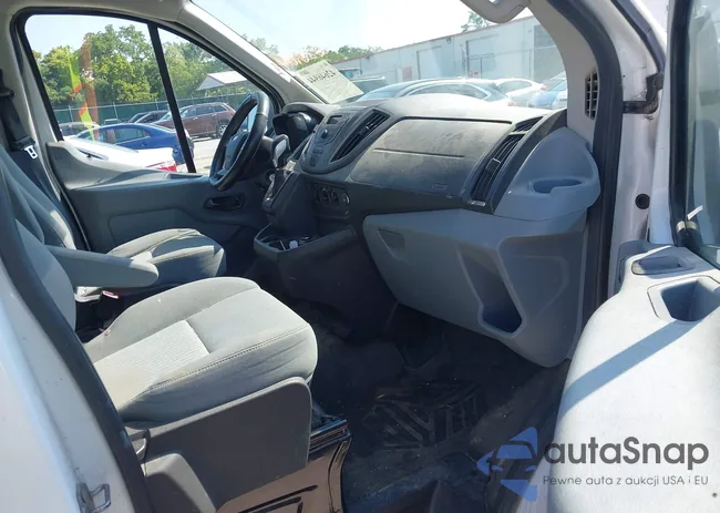 1FTNR1ZM1FKA77027: 42646944