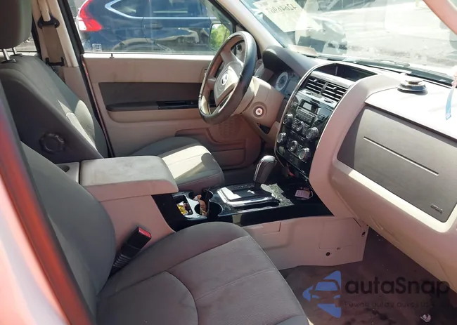 4F2CY9C78BKM01726: 42646967